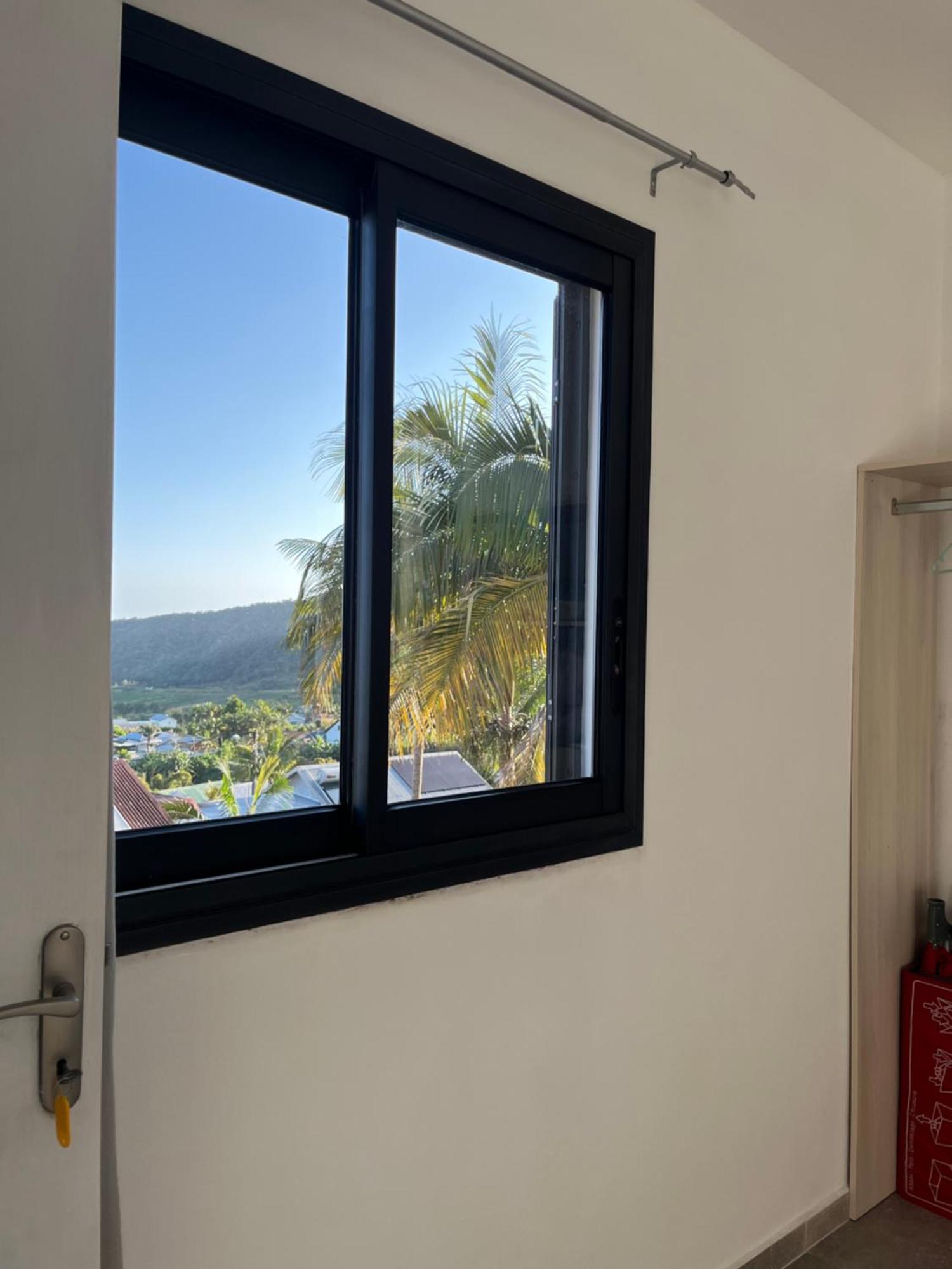 L'Etoilee Apartment La Riviere Saint-Louis Екстериор снимка