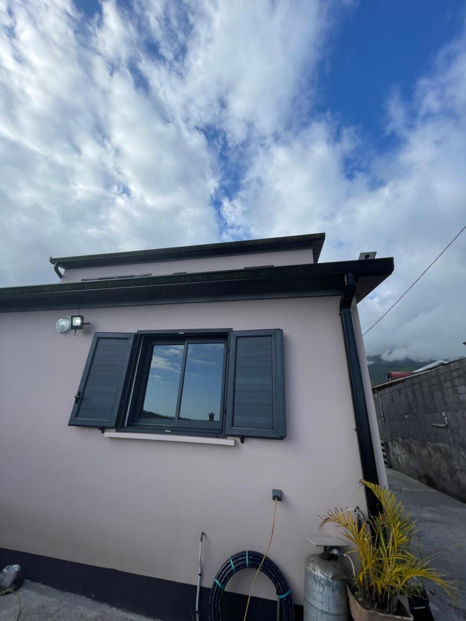 L'Etoilee Apartment La Riviere Saint-Louis Екстериор снимка
