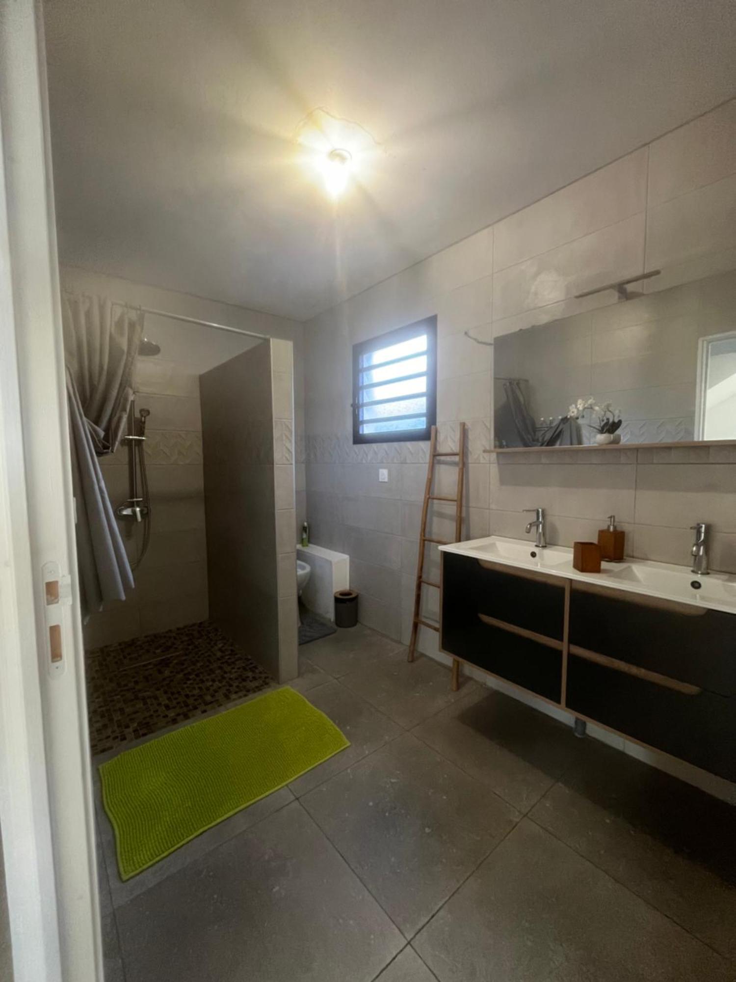 L'Etoilee Apartment La Riviere Saint-Louis Екстериор снимка